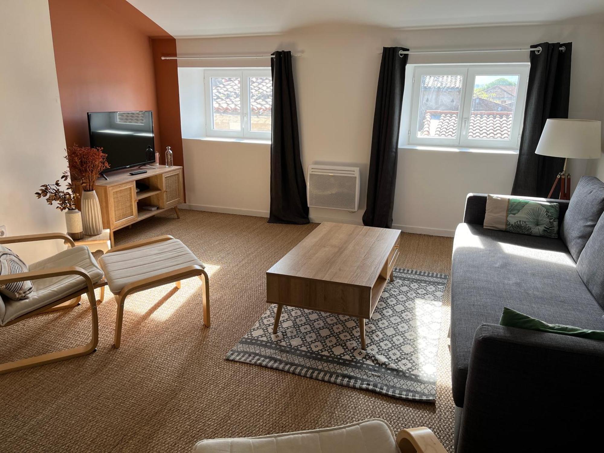 ルヴェルLoft Cosy - Centre Historique Climatiseアパートメント エクステリア 写真